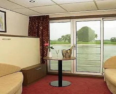 Faircruise Business Hotelship 4*
