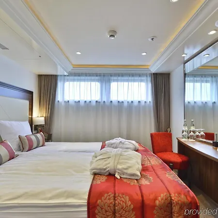 Faircruise Business Hotelship 4*